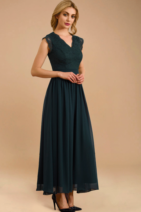 Green V Neck Sleeveless Formal Party Gown - Image 2